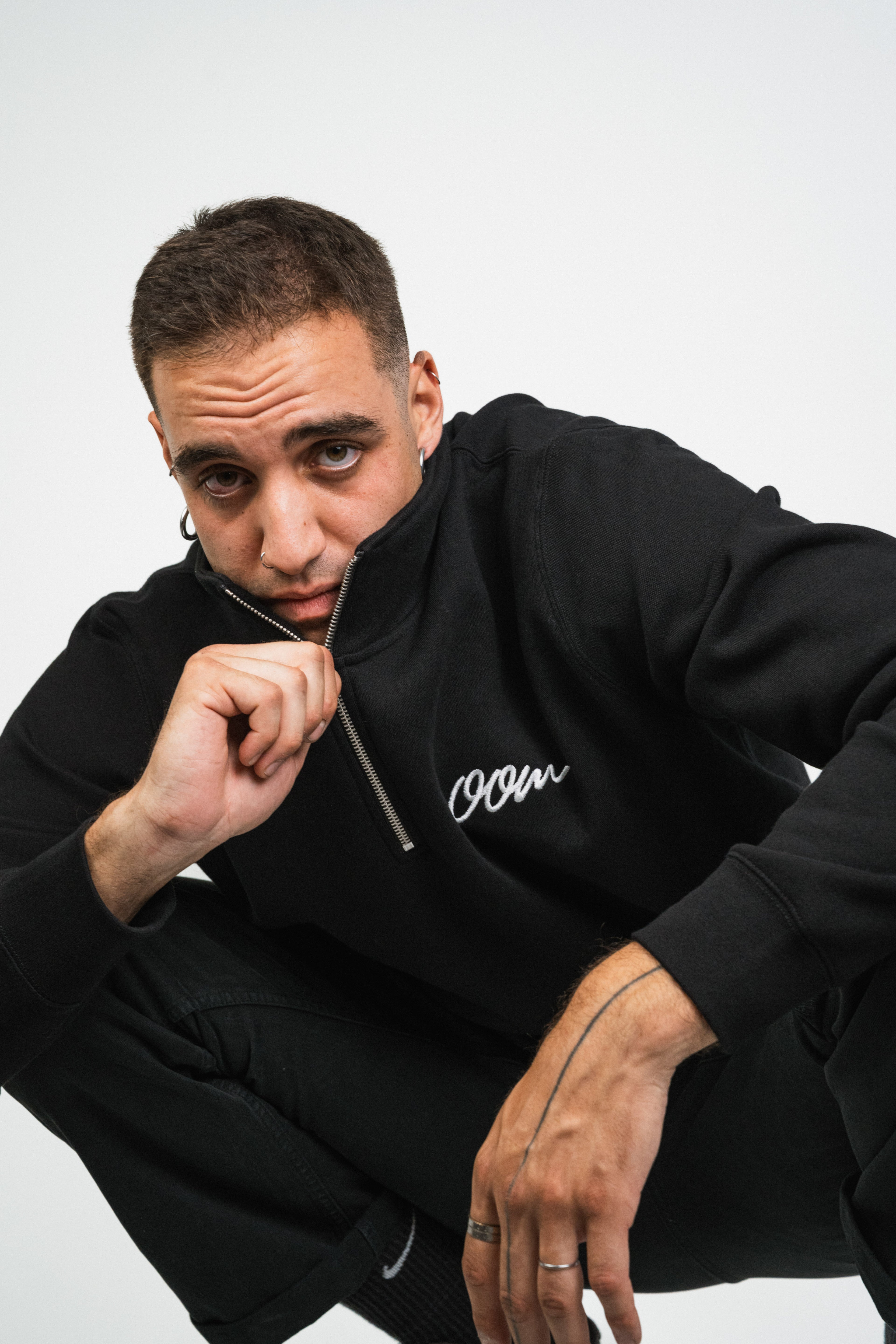 OOM Half Zip Crewneck (black)