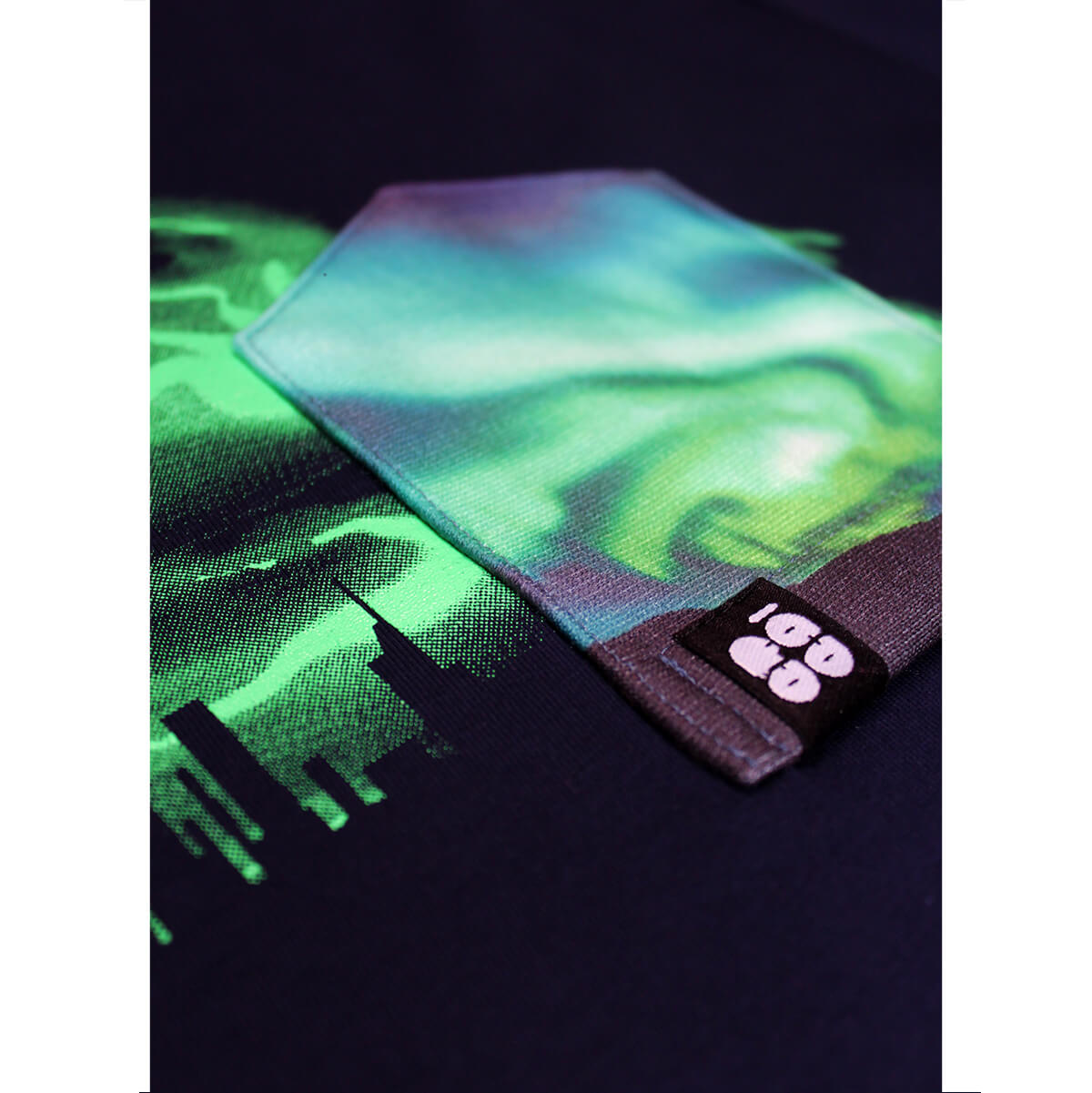 "Northern Lights" T-Shirt by Faedd