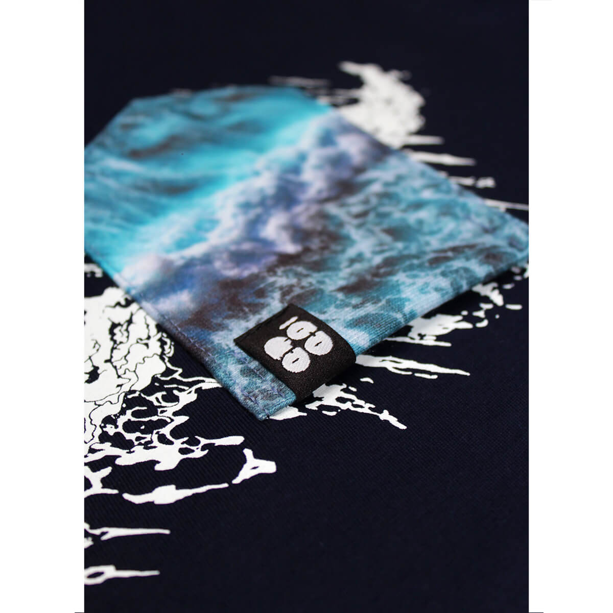 "Wave" T-Shirt by Faedd