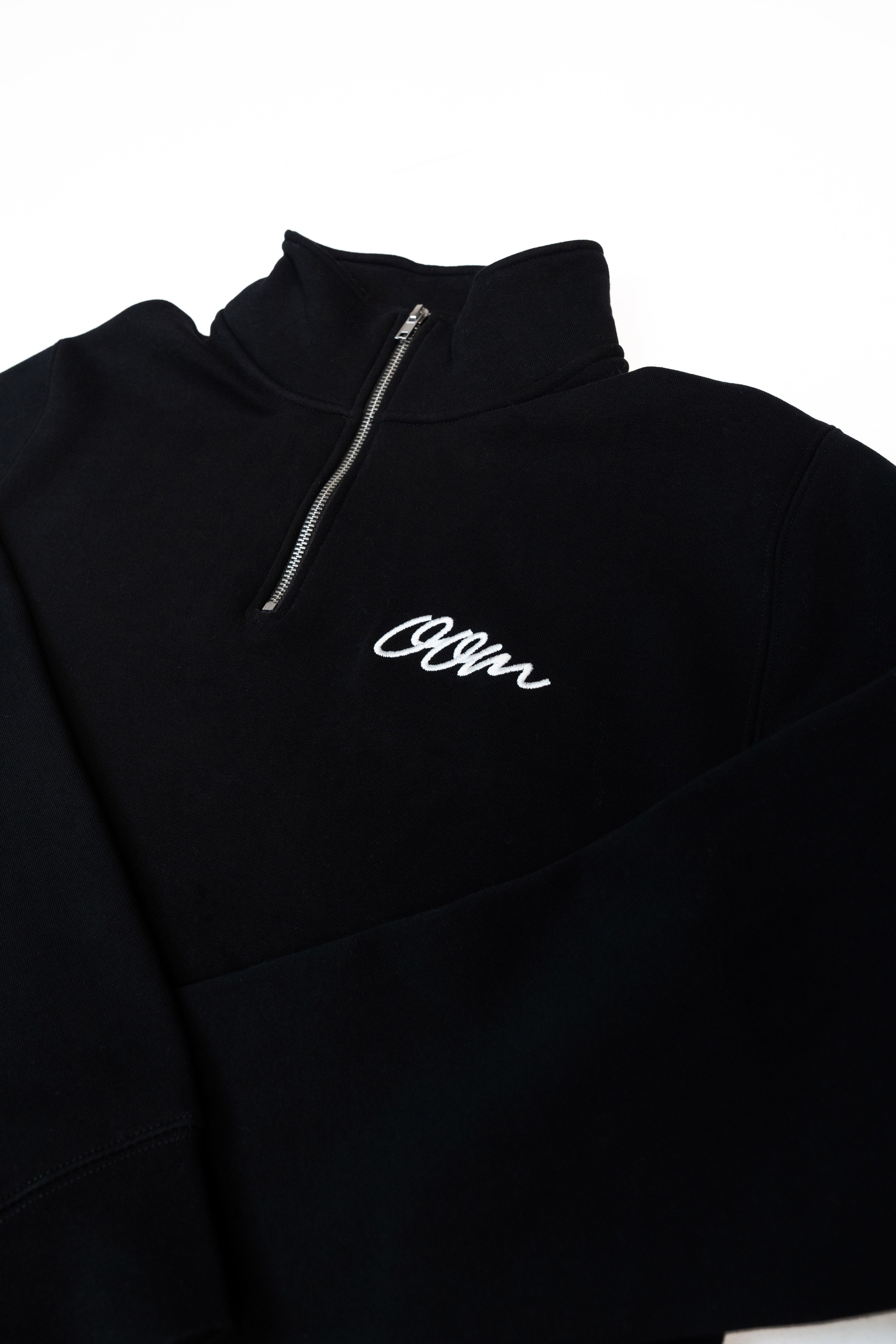 OOM Half Zip Crewneck (black)