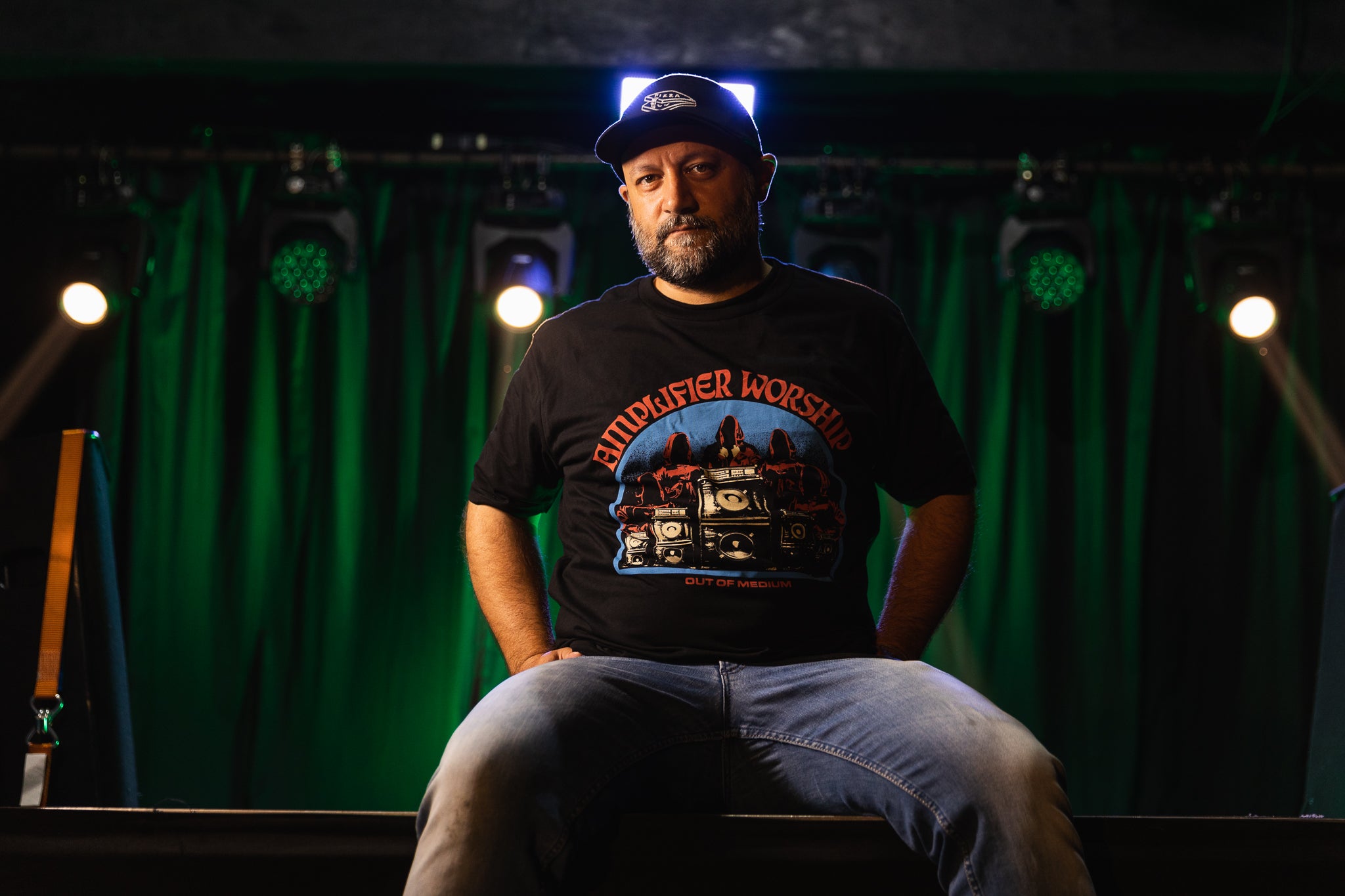 "Amplifier Worship" T-Shirt